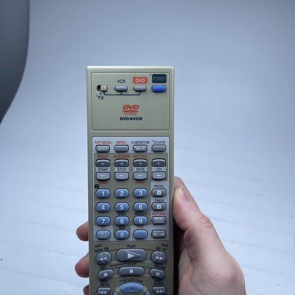 JVC Remote LP21036-039 HRXVC27U HRXVC26U HRXVC29U HRXVC37 HRXVC27 HRXVC37U - Picture 2 of 11